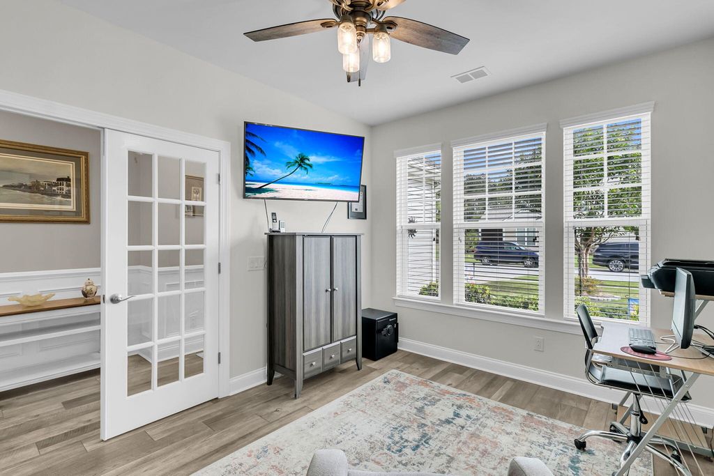 Image 5 of property listing at 213 Fall Crossing Place, Summerville, SC 29486
