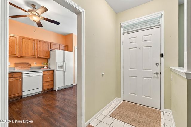 1201 Sugar Pine Terrace, Louisville, KY 40243