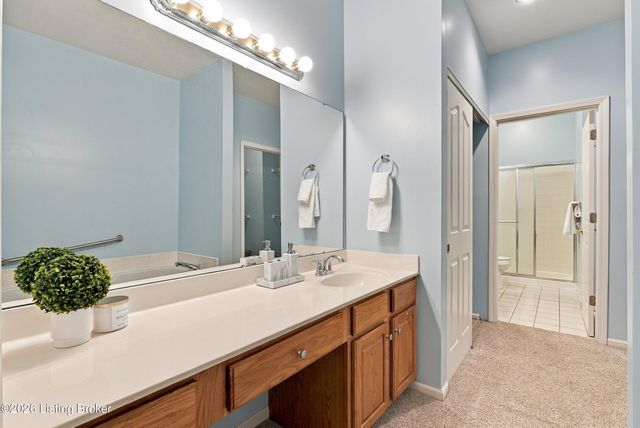 1201 Sugar Pine Terrace, Louisville, KY 40243