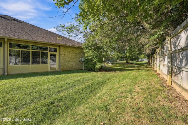 1201 Sugar Pine Terrace, Louisville, KY 40243