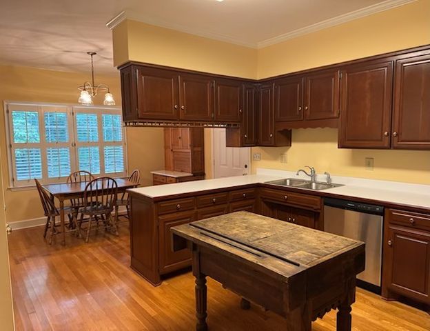 138 Laural Hill Dr, Smyrna, TN 37167