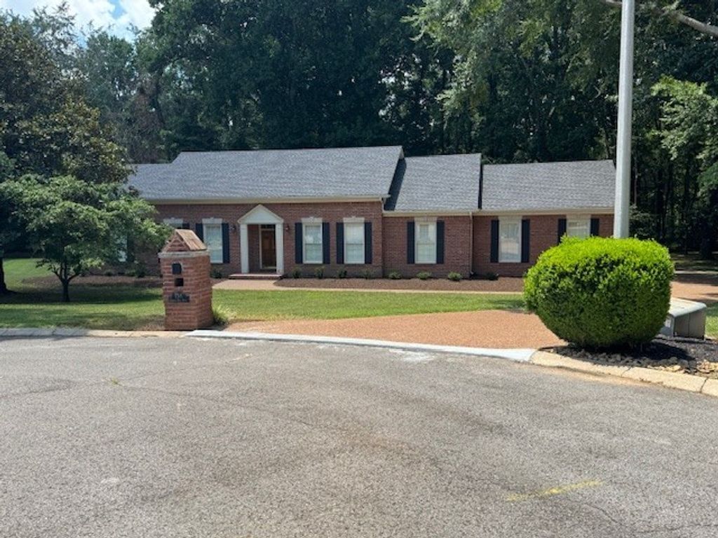 138 Laural Hill Dr, Smyrna, TN 37167