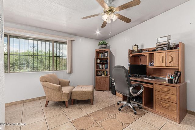 1460 N Royal Road, Nogales, AZ 85621