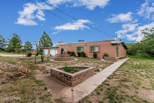 1460 N Royal Road, Nogales, AZ 85621