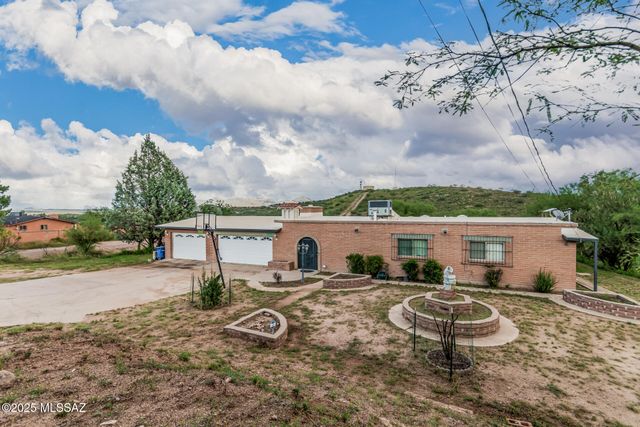 1460 N Royal Road, Nogales, AZ 85621