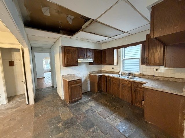 7514 S Rhodes Avenue, Chicago, IL 60619