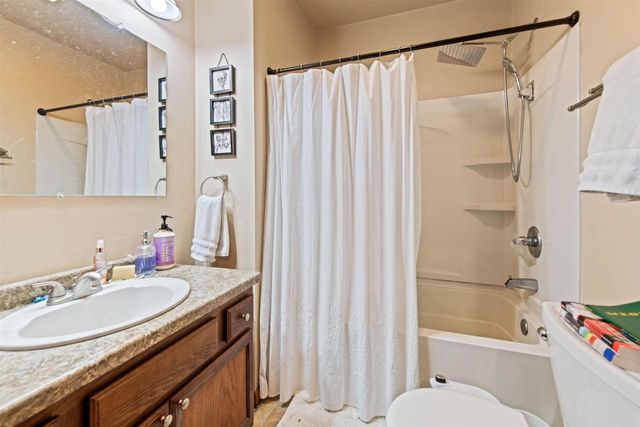 1135 CARNEY BOULEVARD, Marinette, WI 54143