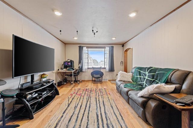 1135 CARNEY BOULEVARD, Marinette, WI 54143