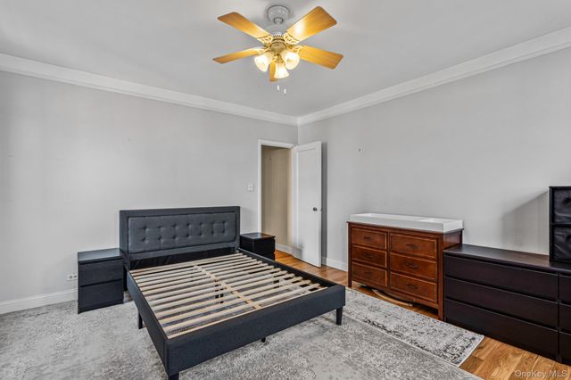 76-36 113th Street 5U, Forest Hills, NY 11375