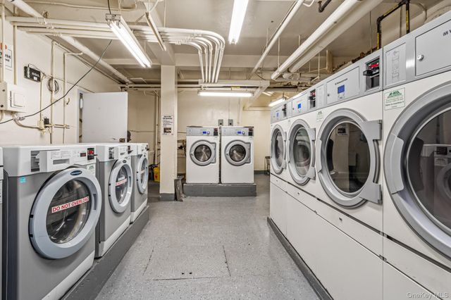 76-36 113th Street 5U, Forest Hills, NY 11375