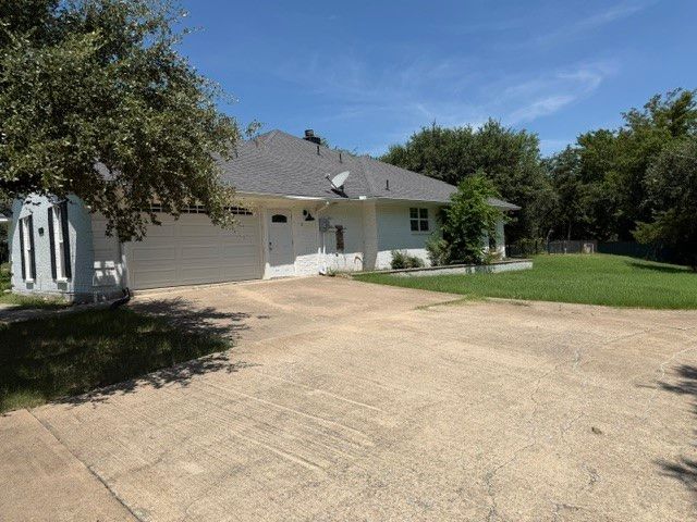 10655 County Road 499, Princeton, TX 75407