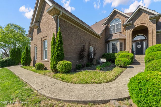 6223 Perrin Dr, Crestwood, KY 40014