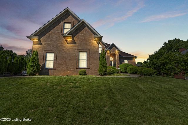 6223 Perrin Dr, Crestwood, KY 40014