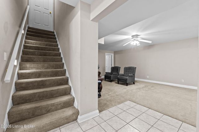 6223 Perrin Dr, Crestwood, KY 40014