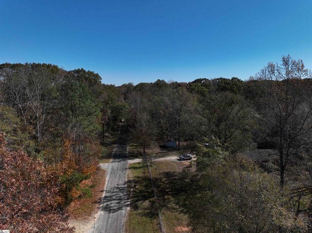 01 Blair Road, Laurens, SC 29630