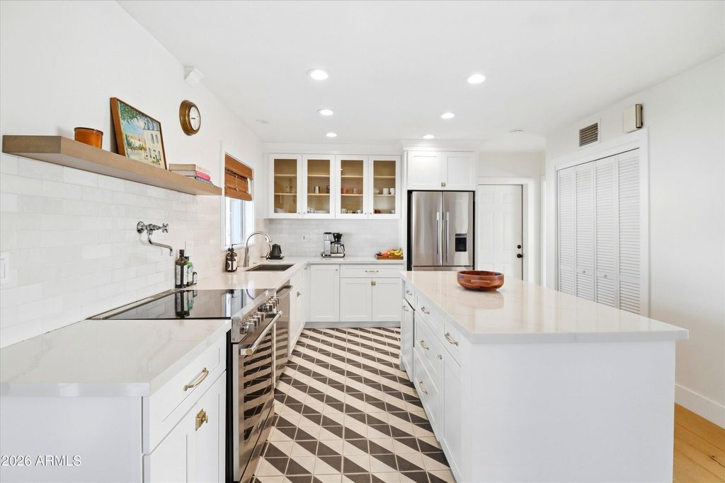 6146 N 10Th Avenue, Phoenix, AZ 85013 — photo 4