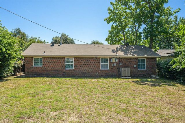 1009 Bell Drive, Midwest City, OK 73110