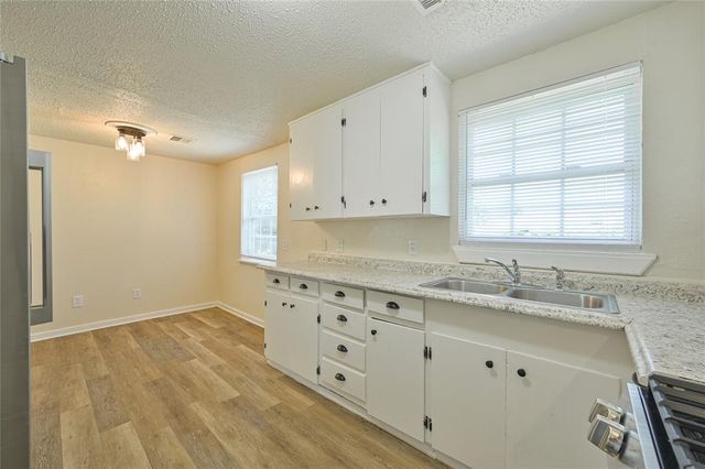 1009 Bell Drive, Midwest City, OK 73110
