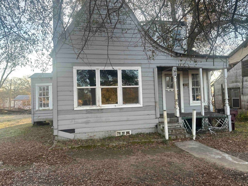 310 N Buckner, Atlanta, TX 75551