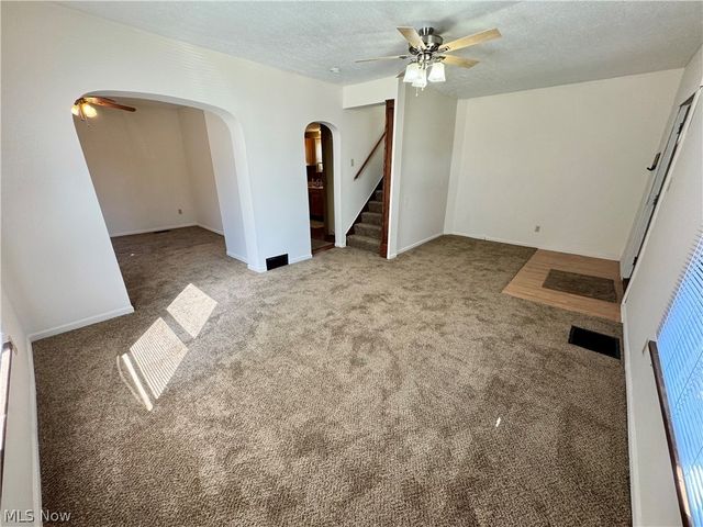 909 Clarendon Avenue SW, Canton, OH 44710