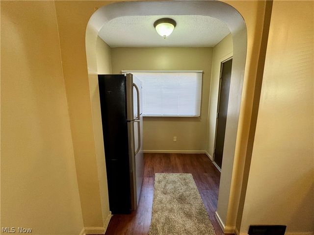 909 Clarendon Avenue SW, Canton, OH 44710