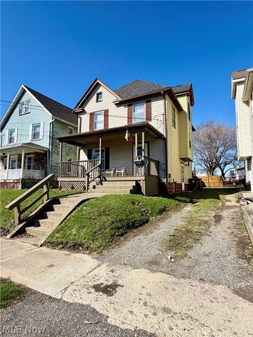 909 Clarendon Avenue SW, Canton, OH 44710