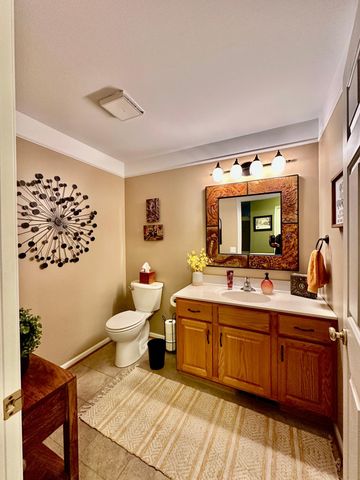 1932 Mark Lane, Eau Claire, WI 54703