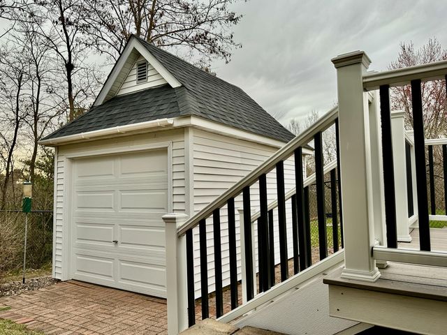 1932 Mark Lane, Eau Claire, WI 54703