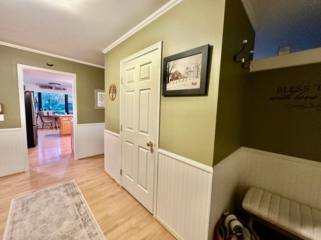 1932 Mark Lane, Eau Claire, WI 54703