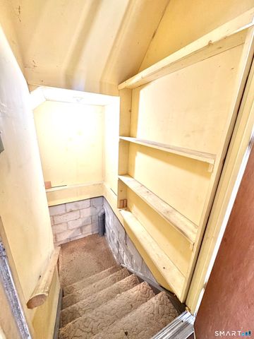 39 Woodway Road C5, Stamford, CT 06907