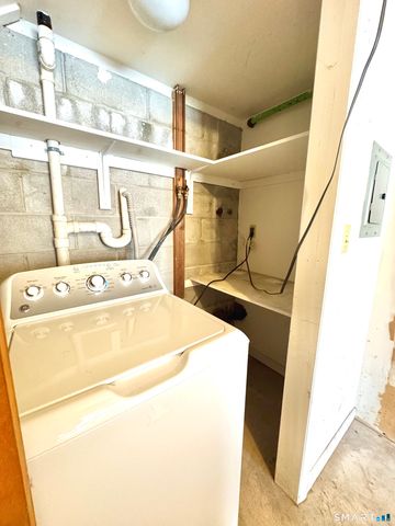 39 Woodway Road C5, Stamford, CT 06907