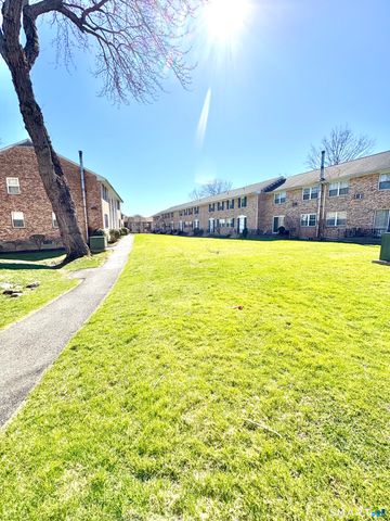 39 Woodway Road C5, Stamford, CT 06907