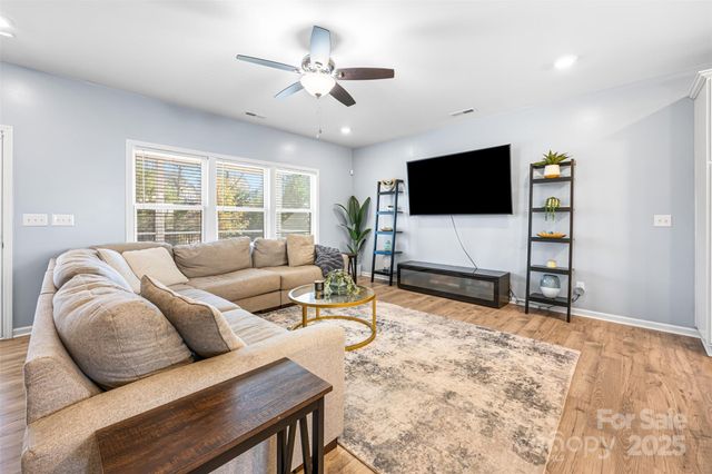 1934 Thoreau Way, York, SC 29745