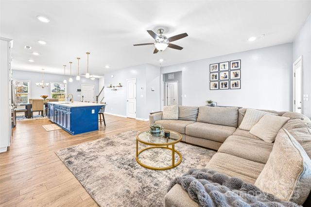 1934 Thoreau Way, York, SC 29745