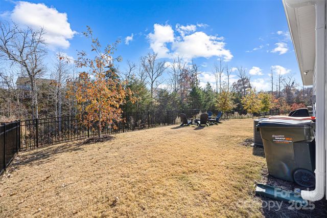 1934 Thoreau Way, York, SC 29745