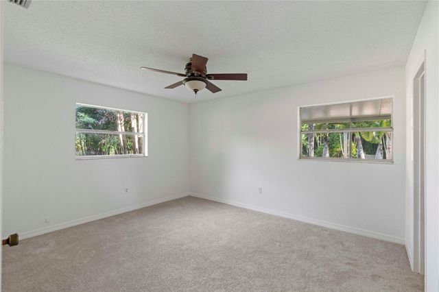 16900 SW 62nd St, Southwest Ranches, FL 33331