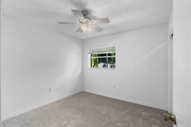 16900 SW 62nd St, Southwest Ranches, FL 33331