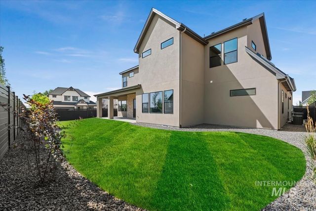 2134 N Buhrstone Ave, Eagle, ID 83616