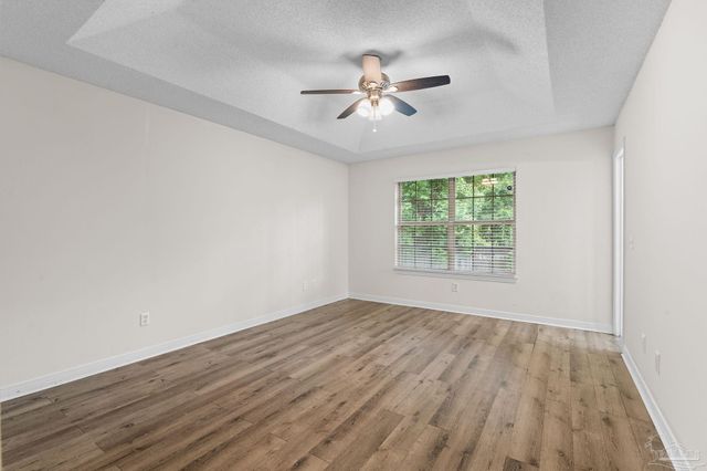 1203 Brook Bend Rd, Pensacola, FL 32506