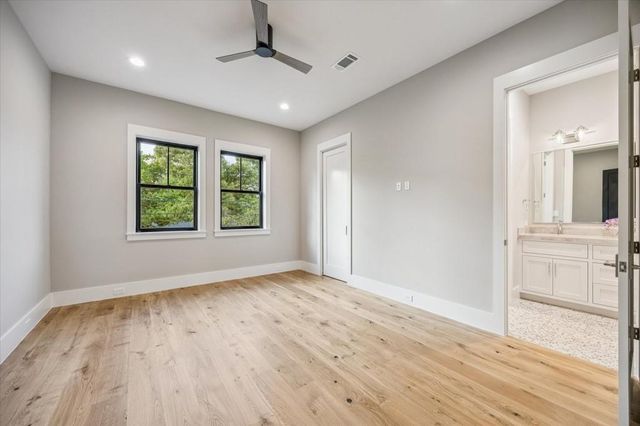 1522 Thornton Road, Houston, TX 77018