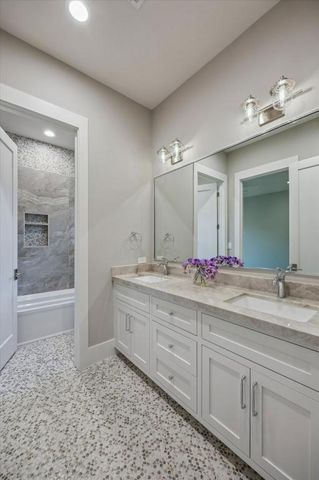 1522 Thornton Road, Houston, TX 77018