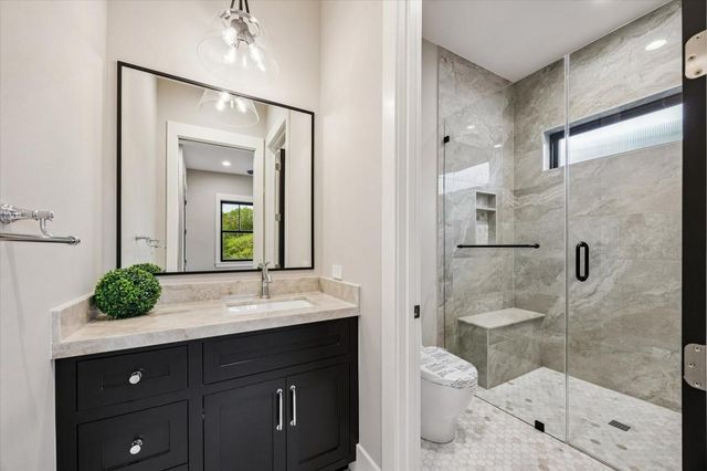 1522 Thornton Road, Houston, TX 77018