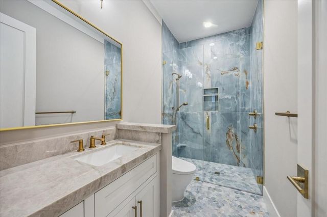 1522 Thornton Road, Houston, TX 77018