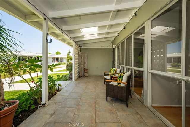 1564 Merion Way 34J, Seal Beach, CA 90740
