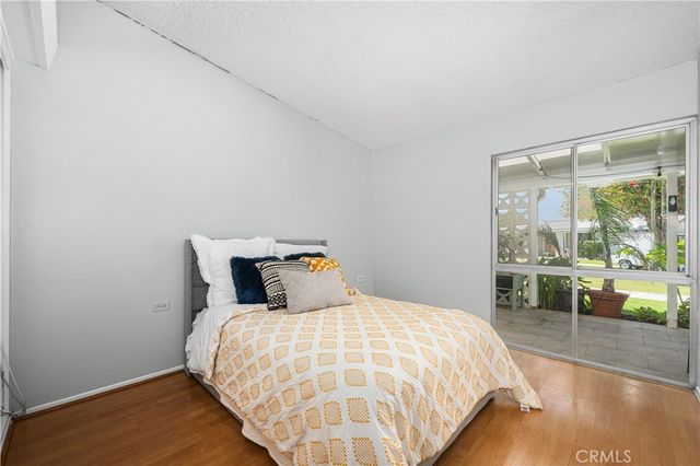 1564 Merion Way 34J, Seal Beach, CA 90740