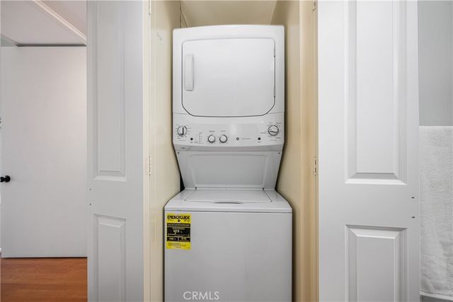 1564 Merion Way 34J, Seal Beach, CA 90740