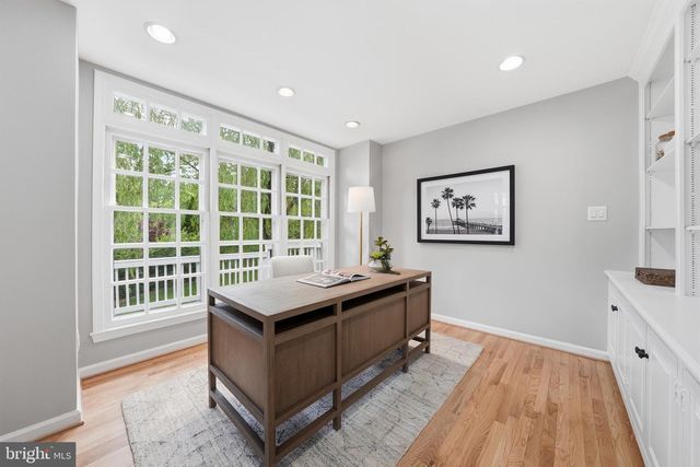 1291 LAMPLIGHTER WAY, Reston, VA 20194