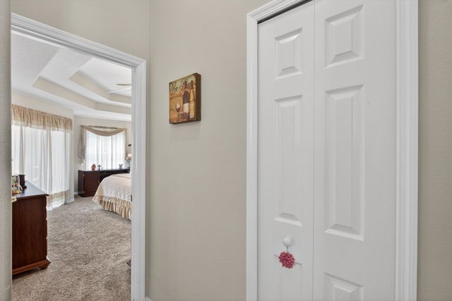 8 Zenger Ct, Palm Coast, FL 32164