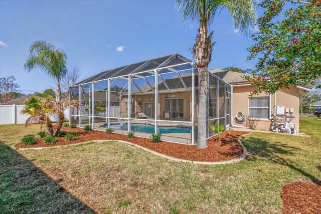 8 Zenger Ct, Palm Coast, FL 32164