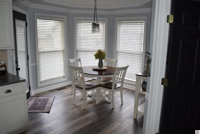 8255 Old Lovelaceville Rd, Paducah, KY 42001